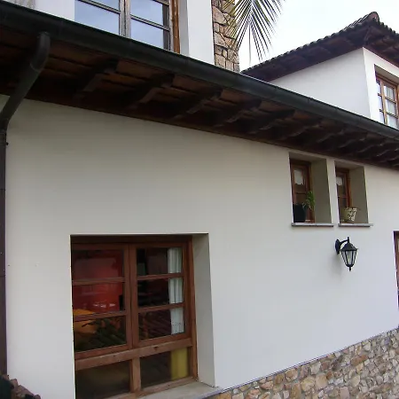 Posada El Pareon Sirviella Exterior foto
